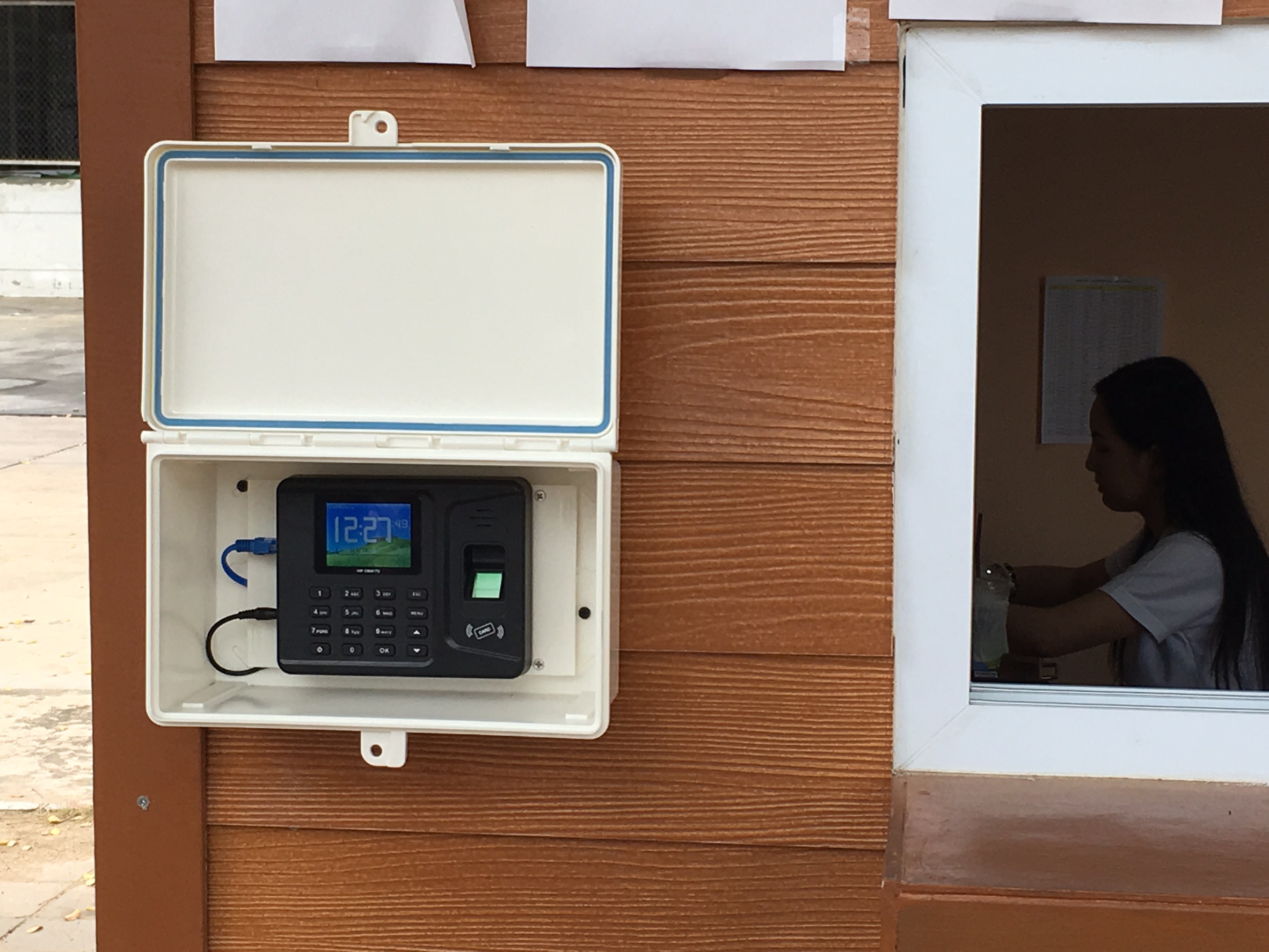 เครื่องสแกนลายนิ้วมือ cmi817u