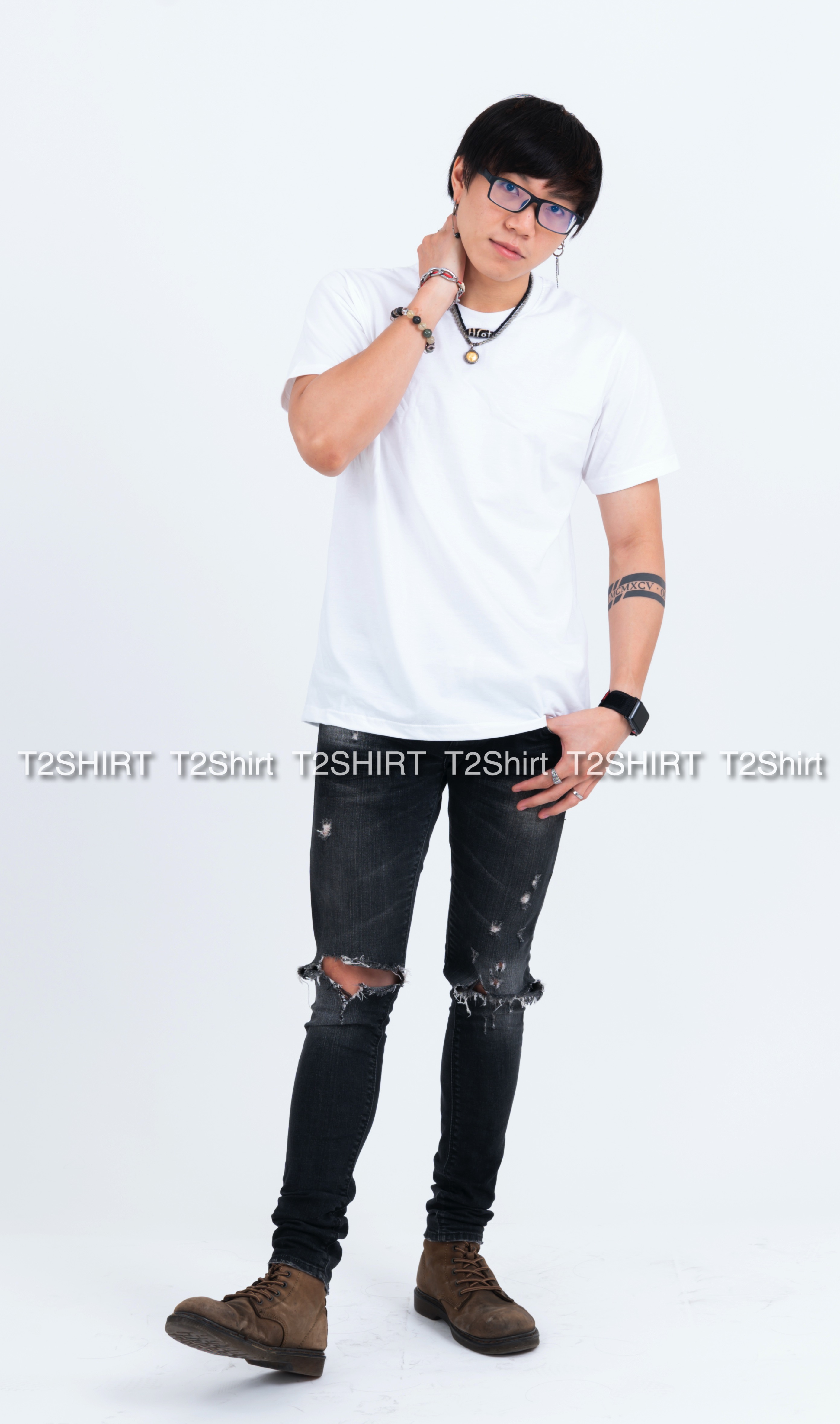 เสื้อยืด คอกลม แขนสั้น สีขาว Size M