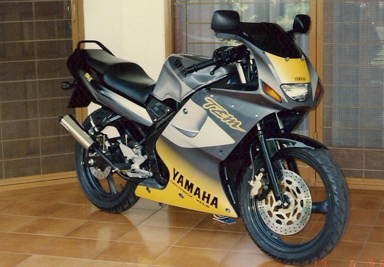 หนังสือ คู่มือซ่อม รถจักรยานยนต์ YAMAHA TZR, TZM