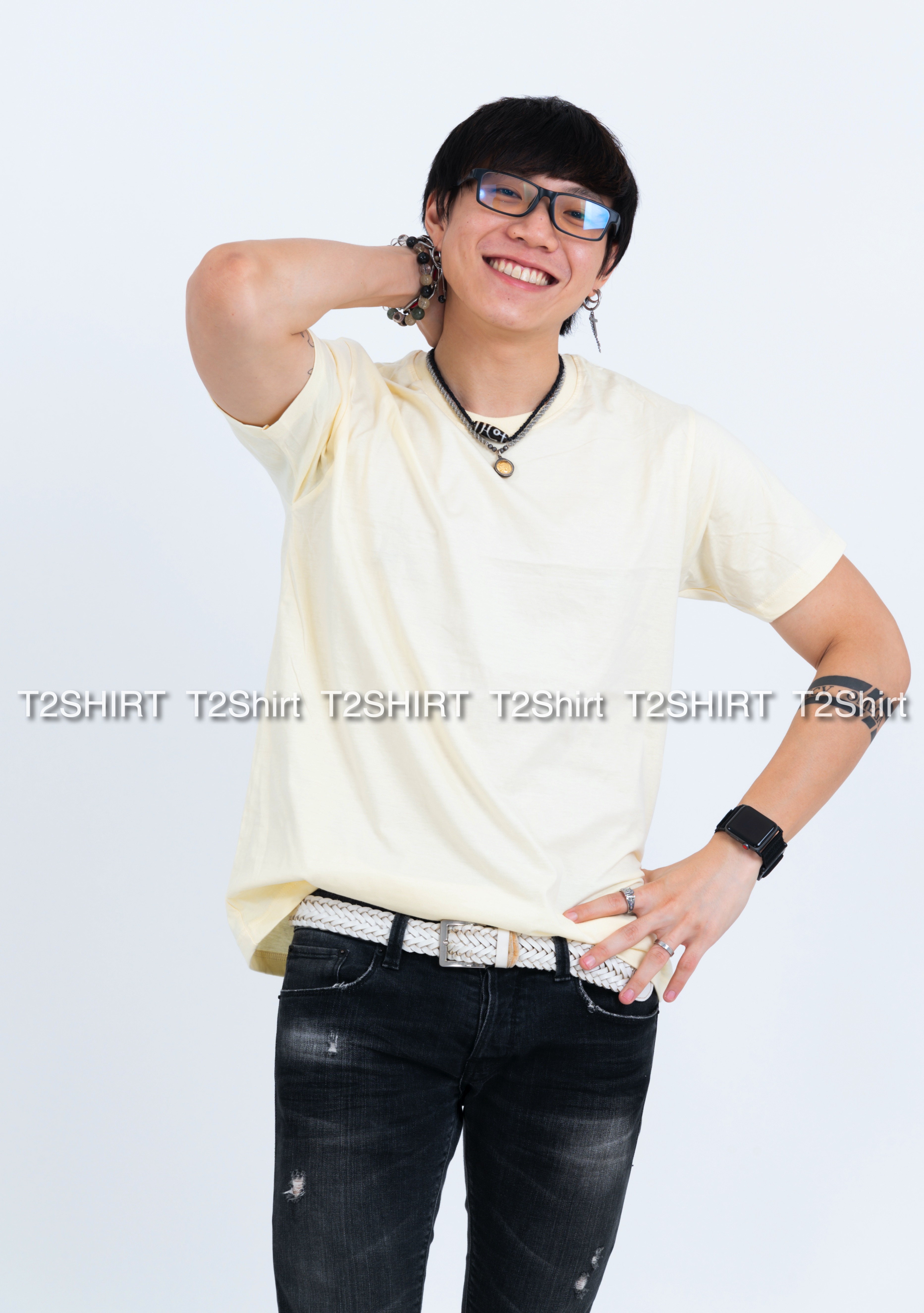 เสื้อยืด คอกลม แขนสั้น สีครีม Size XL