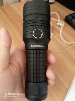 ไฟฉายพกพา คุณภาพสูง ขนาดกลาง Convoy M3 XHP70.2 LED Up to 4300 LM