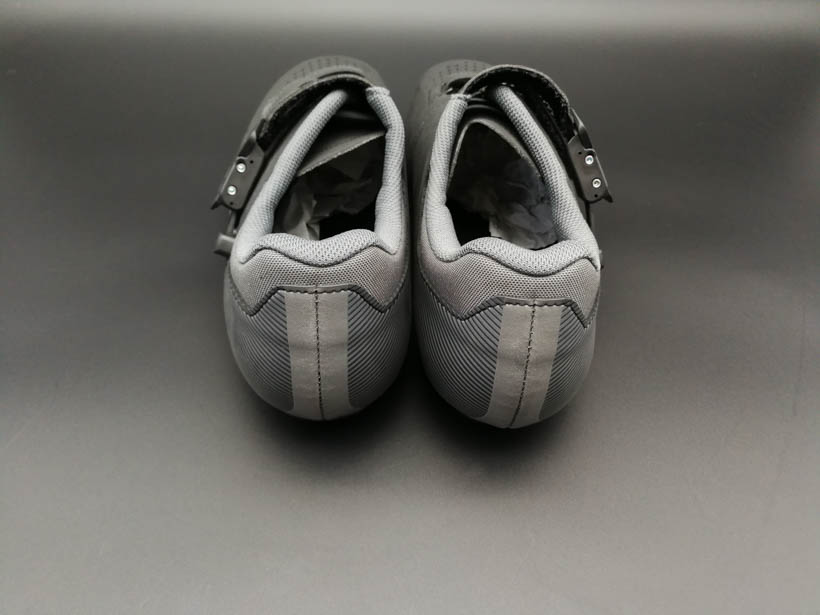 รองเท้า Shimano RP301