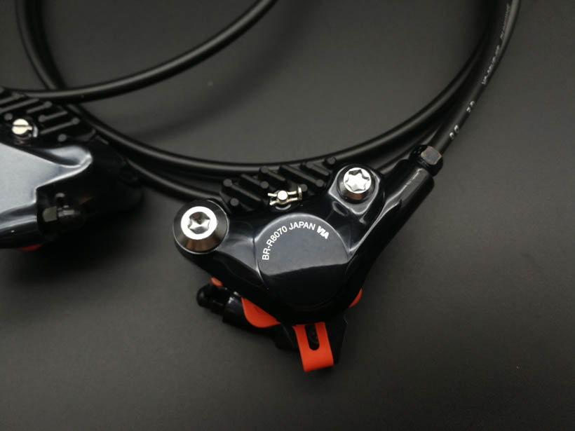 ชุดเกียร์ไฟฟ้า Ultegra DI2 Disc Break (R8070)