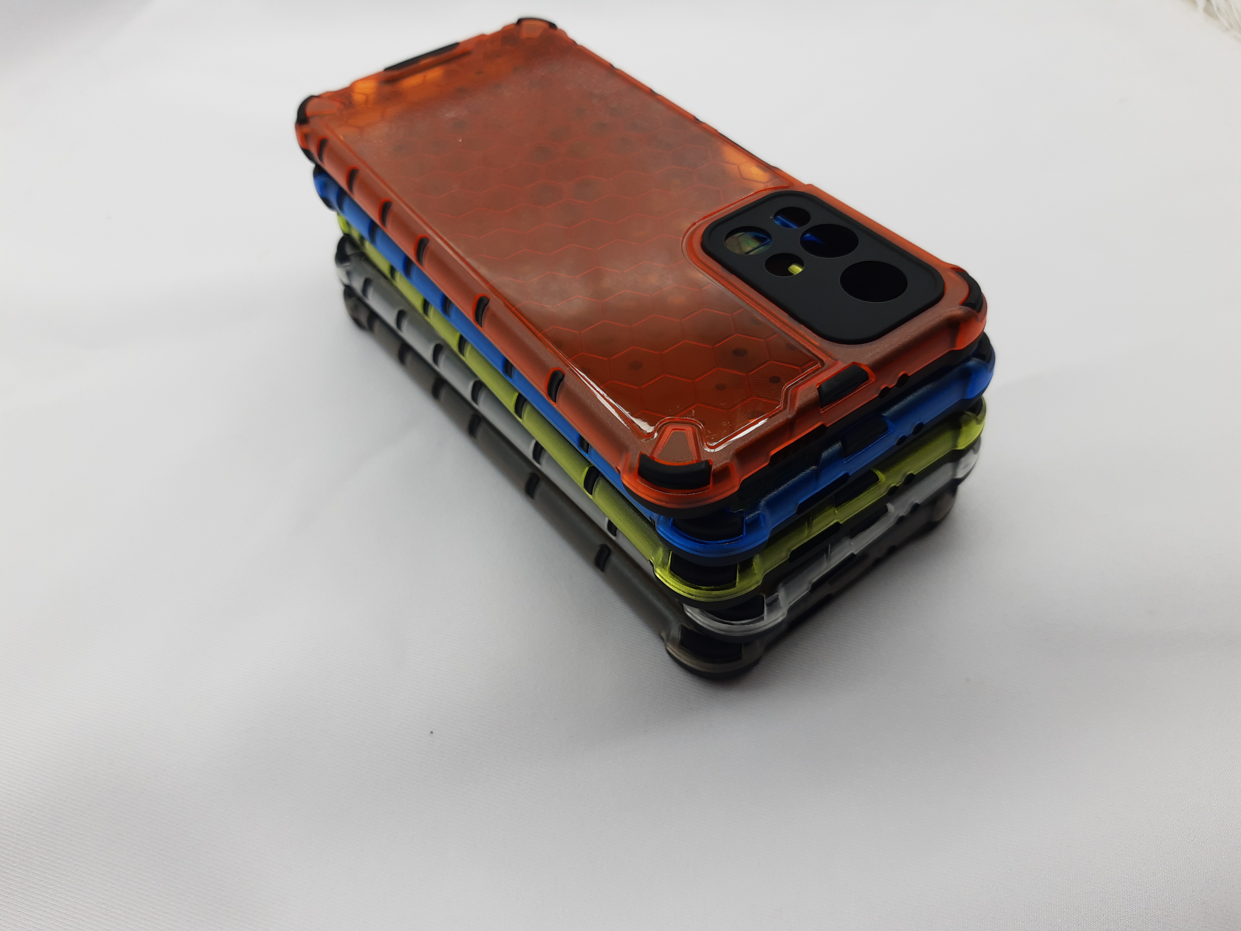 เคส POCO M4 Pro 5G แบบรังผึ้งกันกระแทกได้