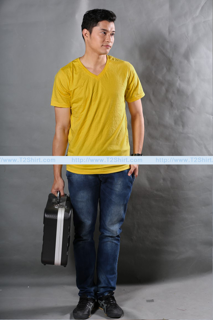 เสื้อยืด คอวี แขนสั้น สีเหลืองมัสตาร์ด Size XL