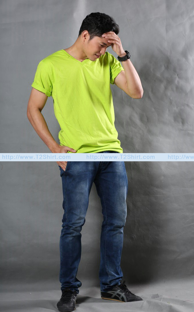 เสื้อยืด คอวี แขนสั้น สีเขียวมะนาว Size M