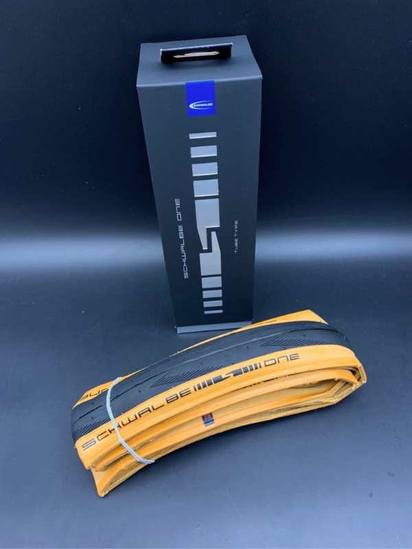 ยาง Schwalbe One ขอบพับ ขนาด 700*25C
