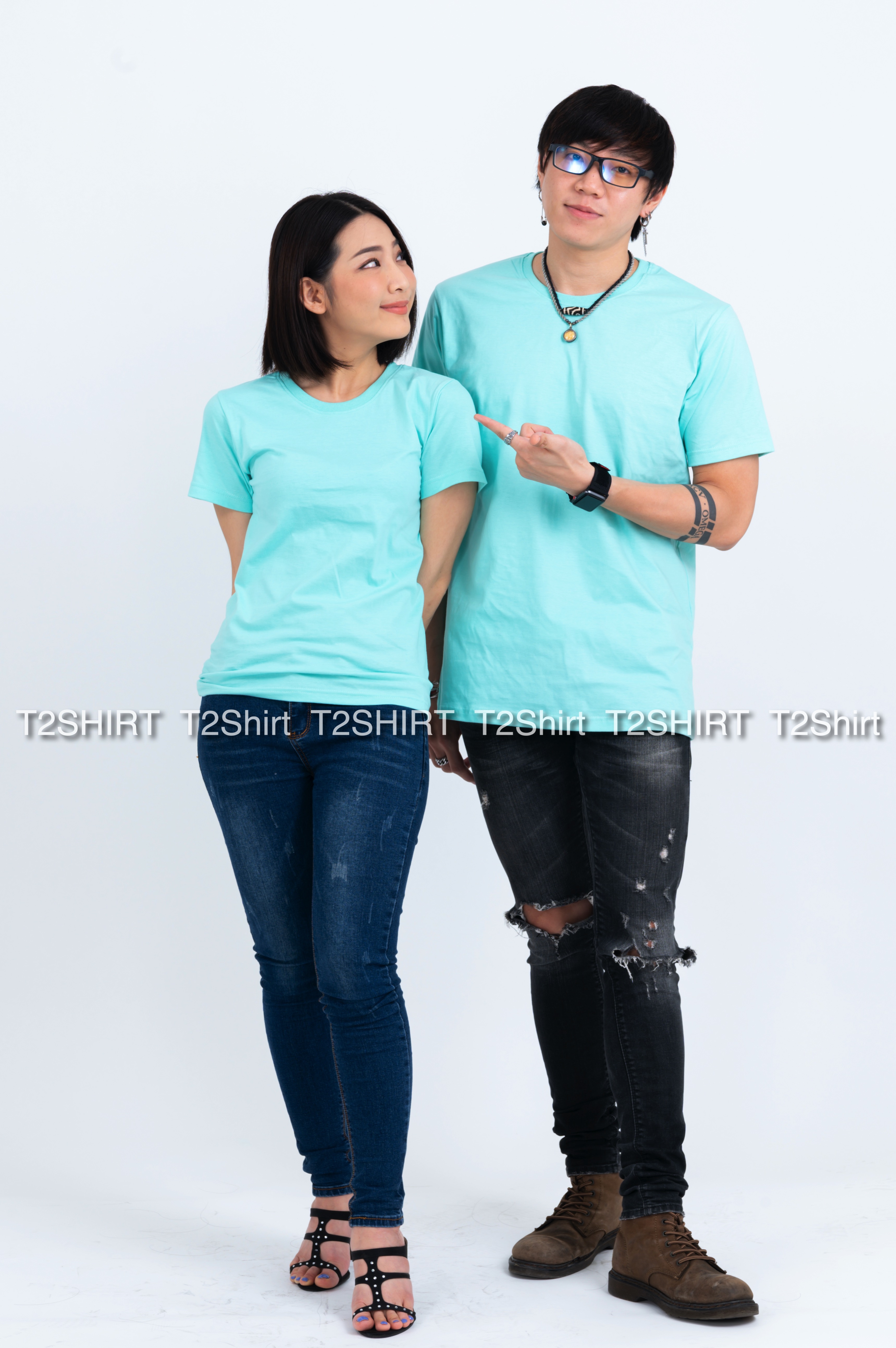 เสื้อยืด คอกลม แขนสั้น สีเขียวพาสเทล Size L
