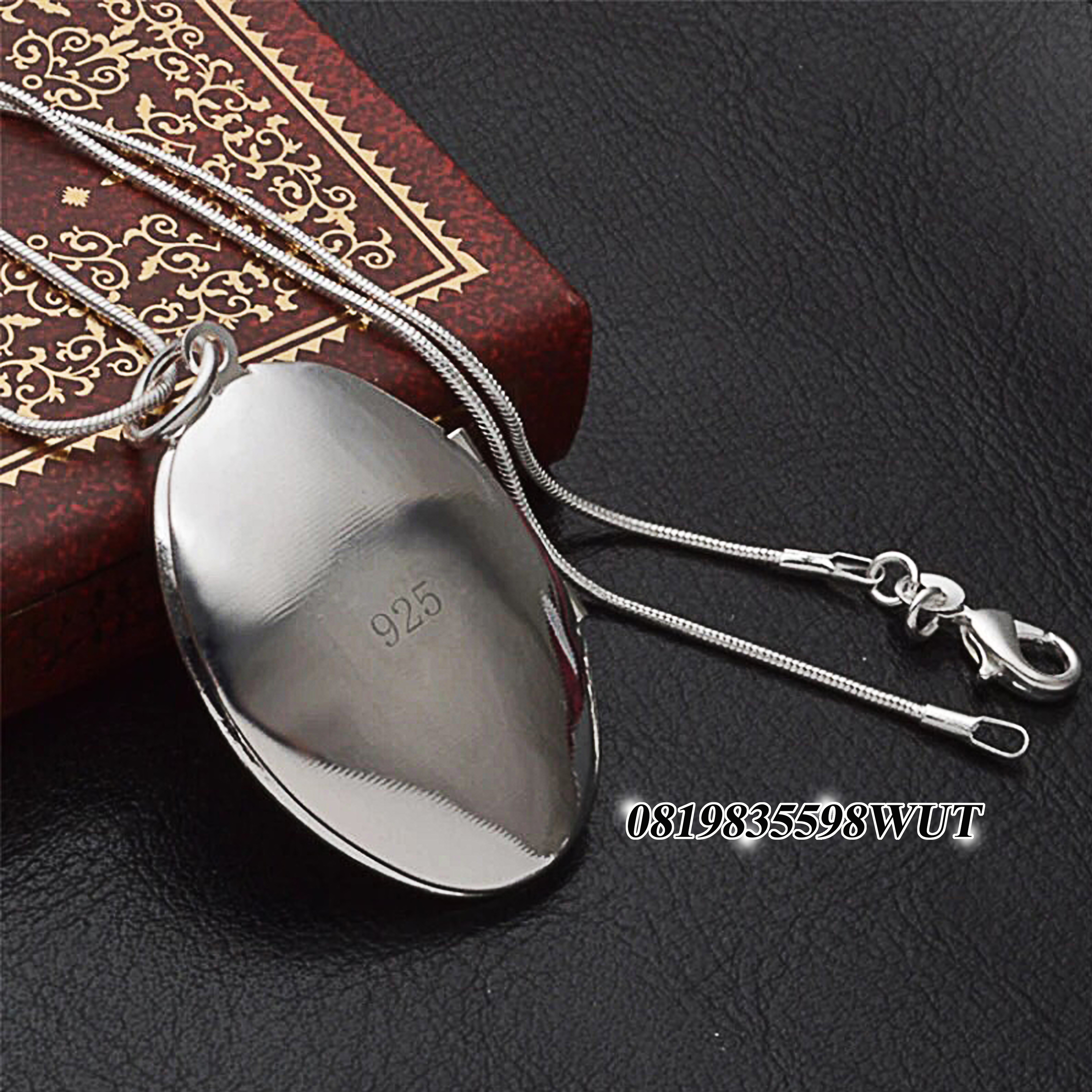 "ล็อกเก็ต เปิด ปิด ได้" "ล็อกเก็ตใส่รูปได้"