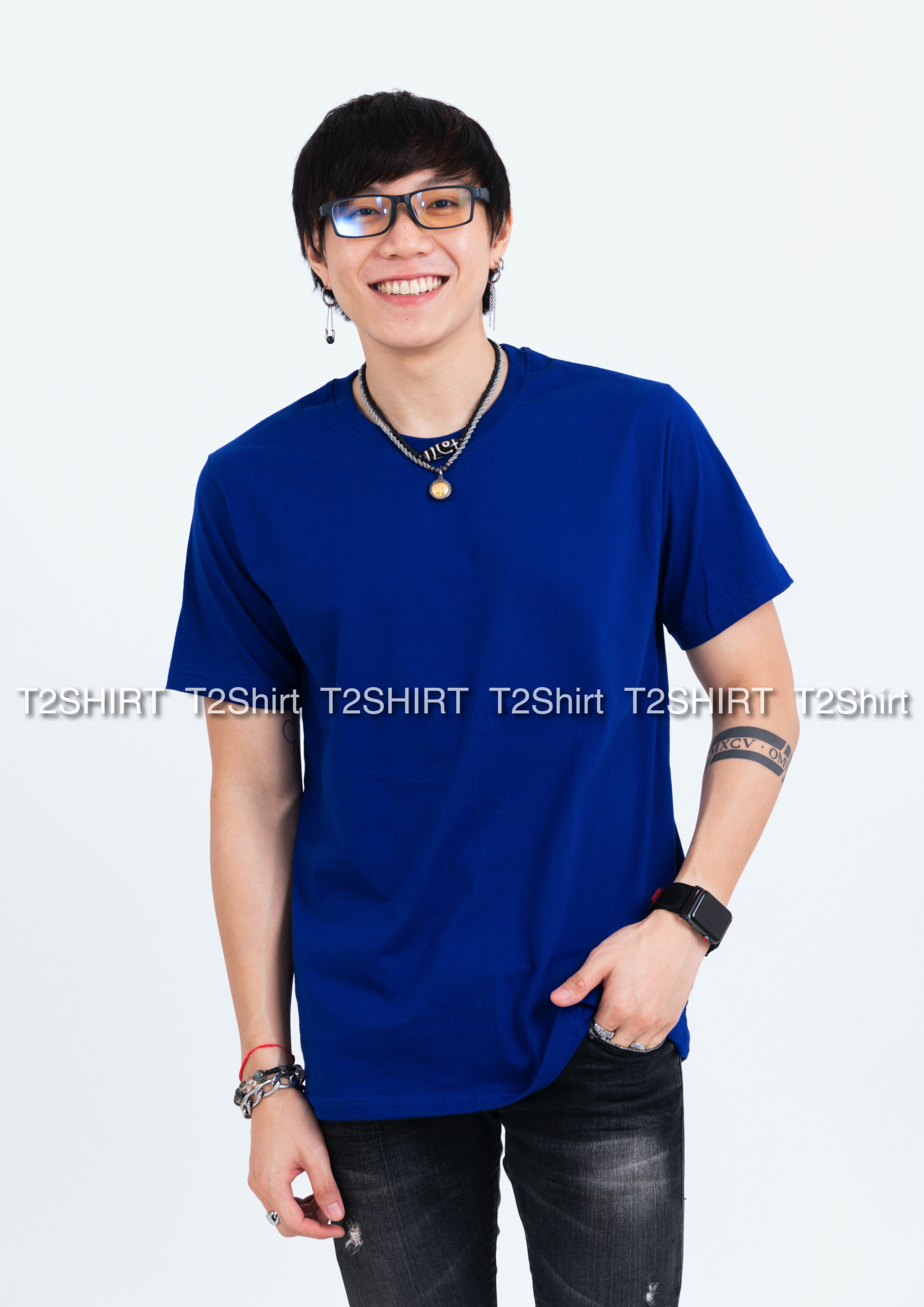 เสื้อยืด คอกลม แขนสั้น สีน้ำเงิน Size M
