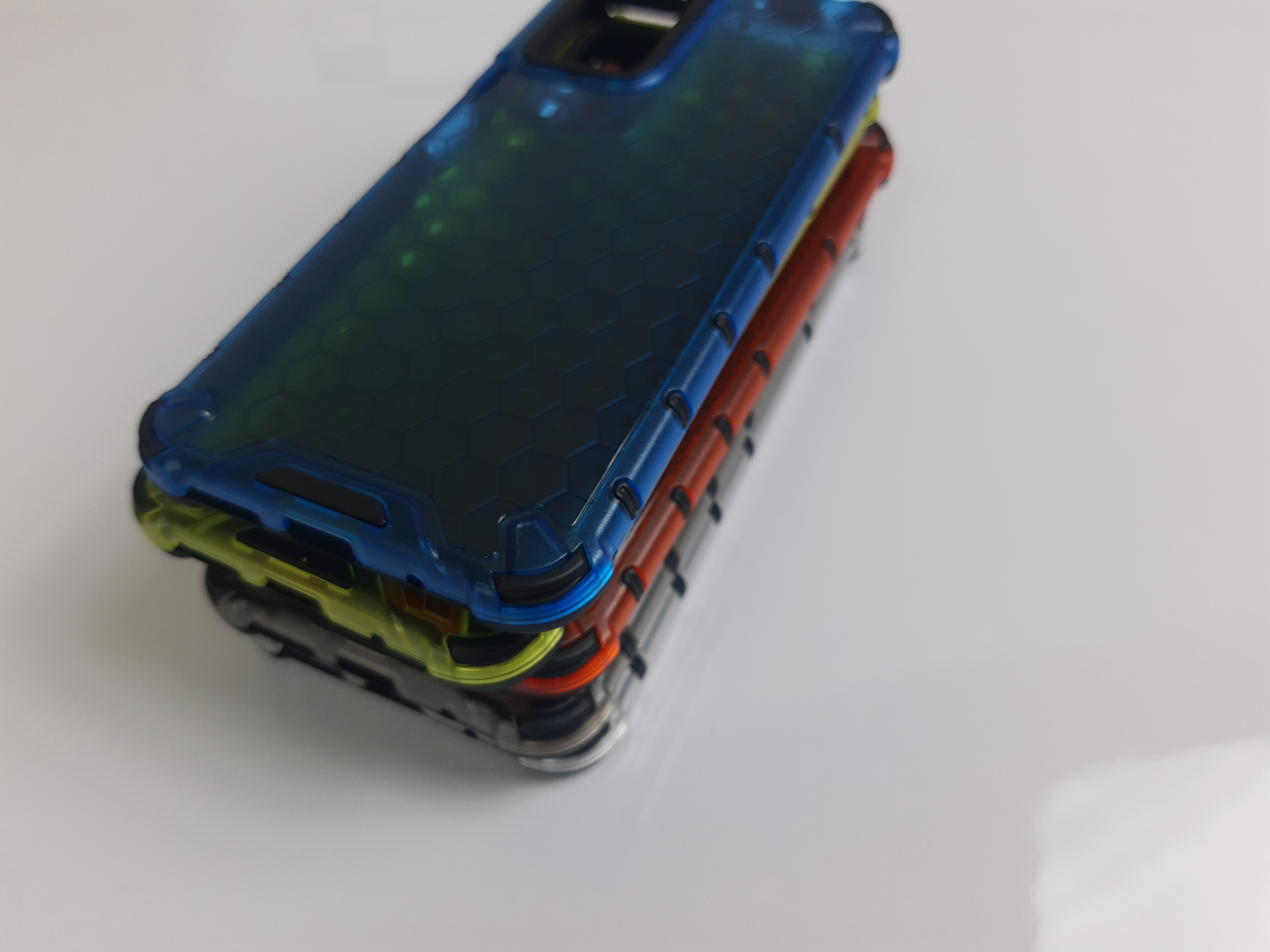 เคส Xiaomi Redmi 10 แบบรังผึ้งกันกระแทกได้