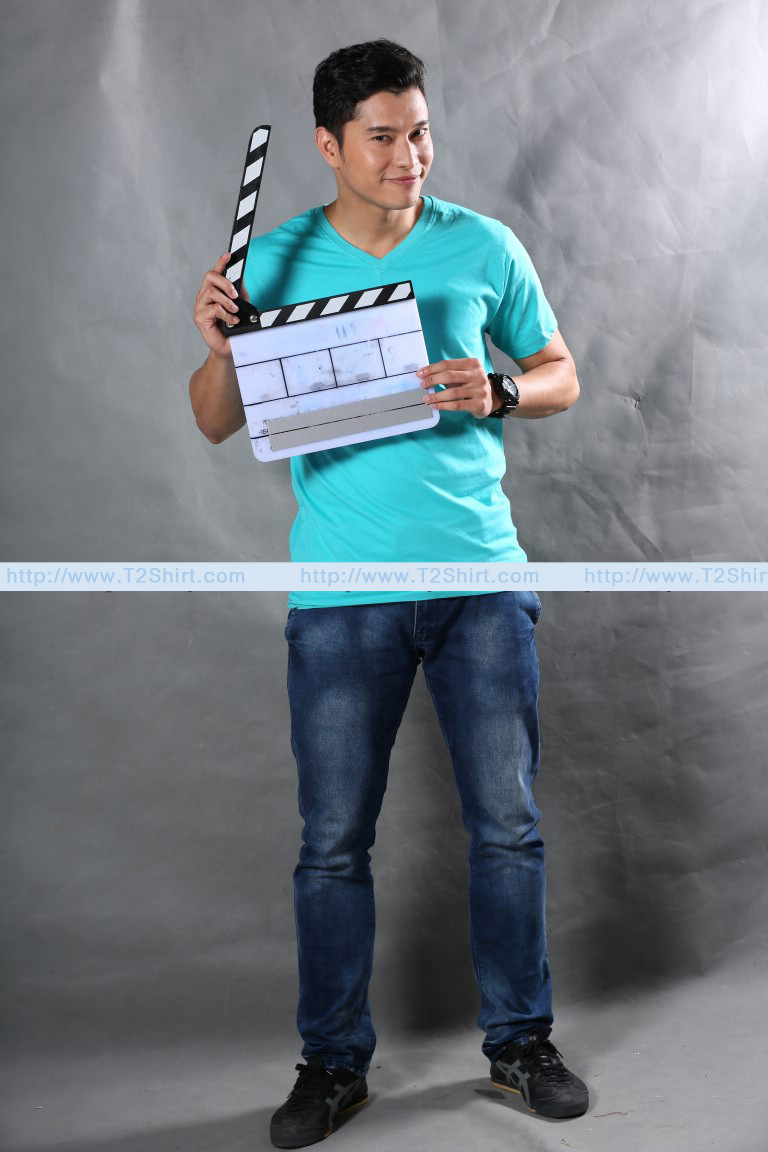 เสื้อยืด คอวี แขนสั้น สีเขียวมิ้นต์ Size S
