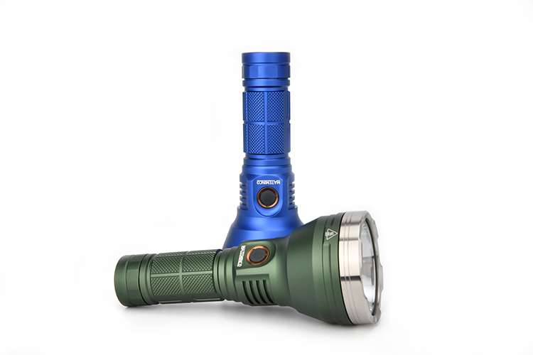 ไฟฉายพกพาขนาดกลาง แบบส่องไกล Mateminco MT-35 Mini