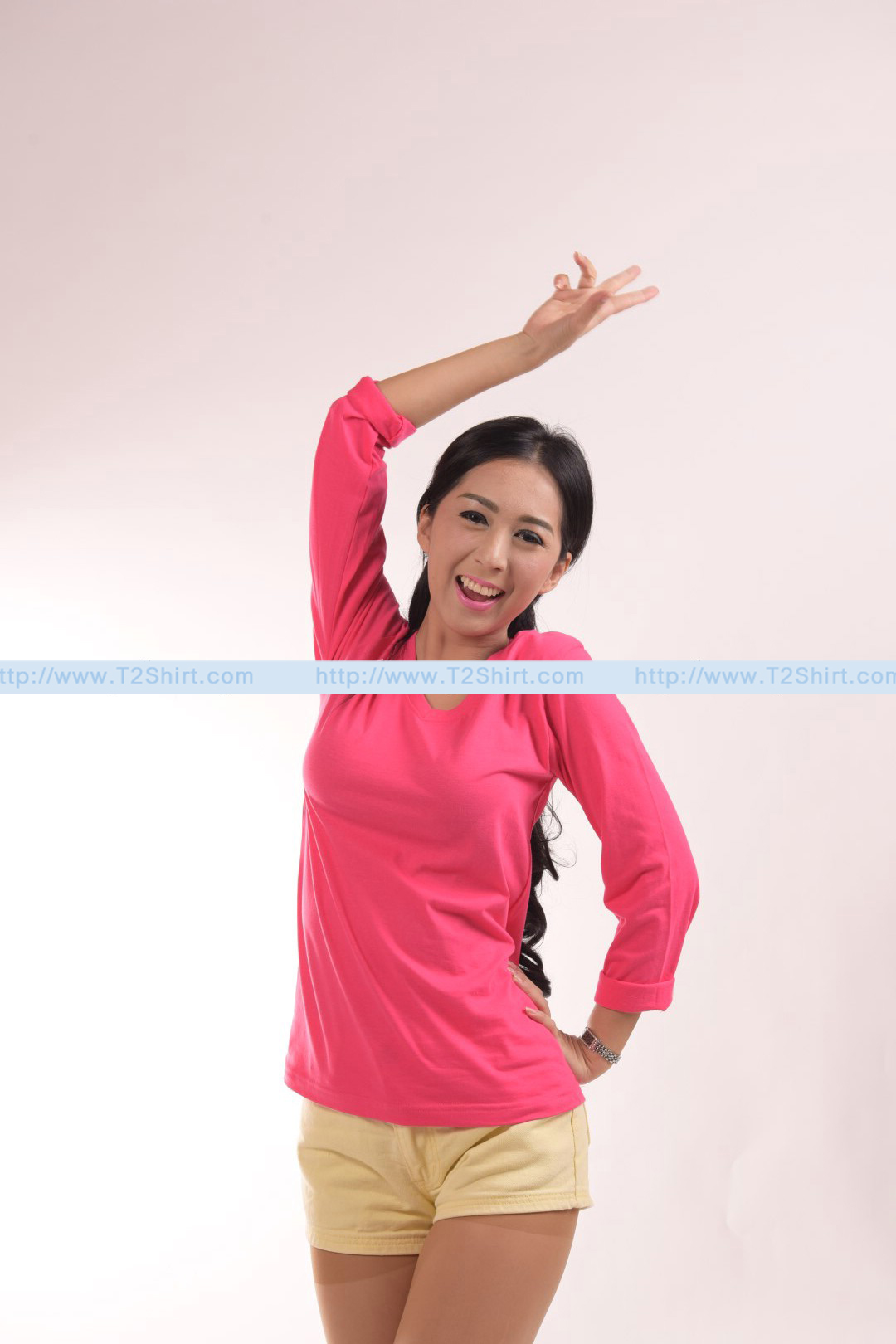 เสื้อยืด คอวี แขนยาว สีชมพู Pinky Size S