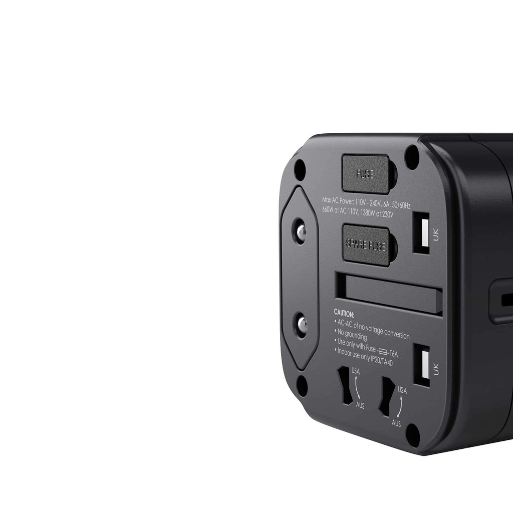Adapter หัวแปลงปลั๊กไฟ AUKEY Universal Travel Adapter พร้อม ช่อง USB-C และ USB-A สีดำ (PA-TA01)