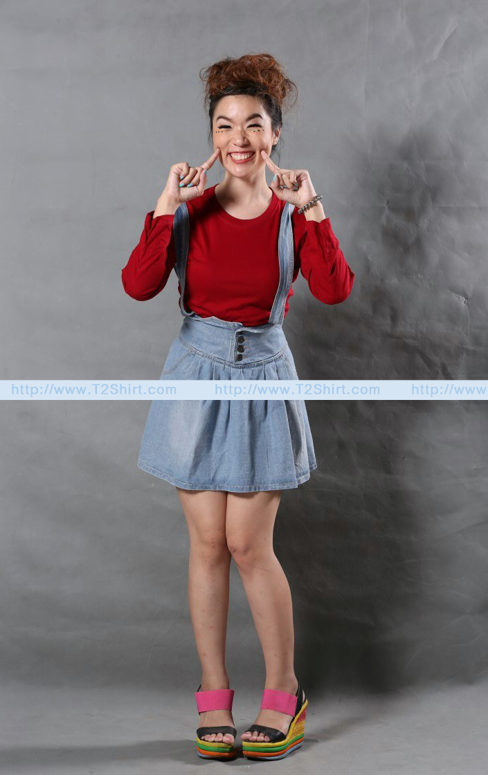 เสื้อยืด คอกลม แขนยาว สีแดงเลือดหมู Size M