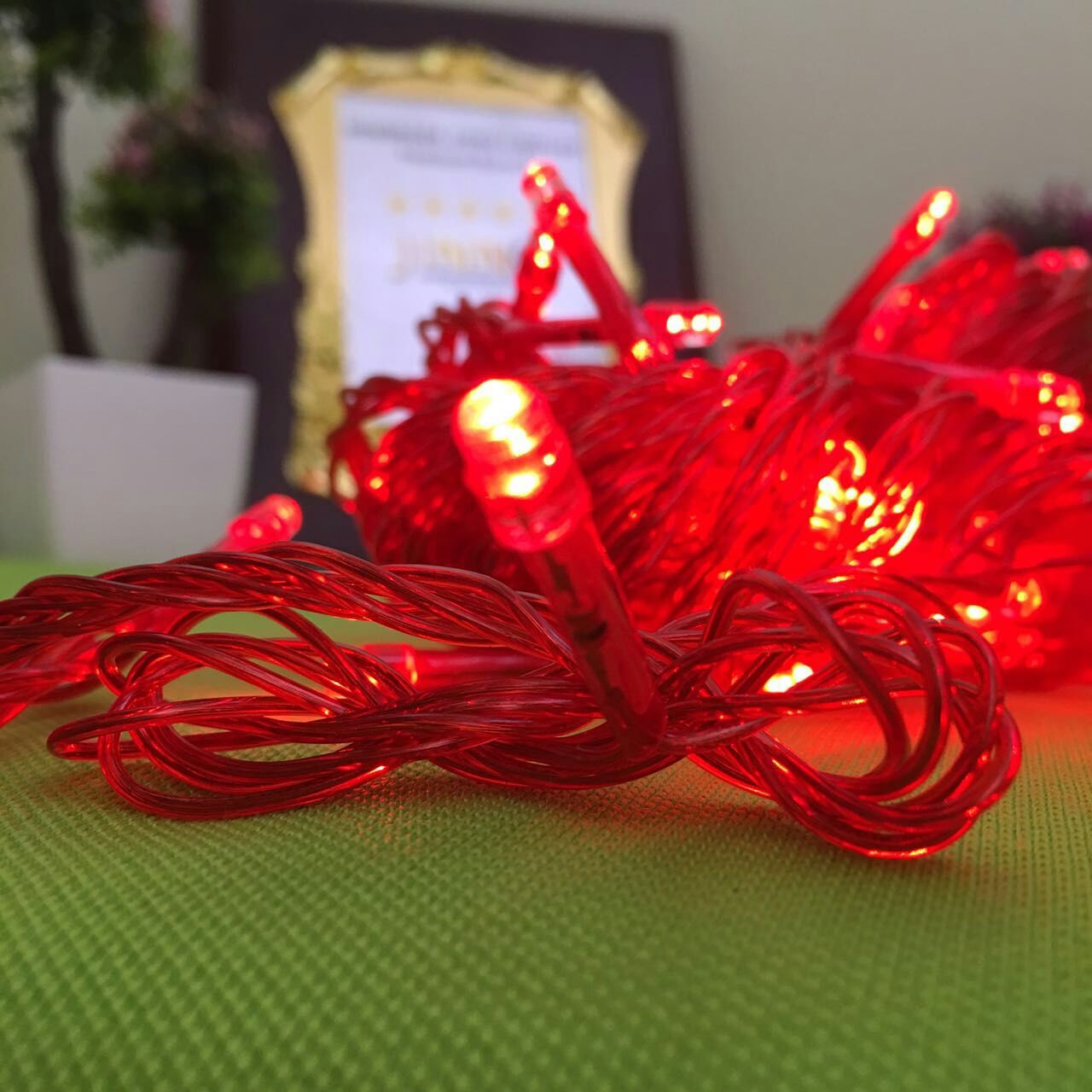 ไฟกระพริบ led ไฟหิ่งห้อย ไฟประดับ 50 led : สีแดง (สายสีแดง) / String light led 50 led: Red (Red cable)