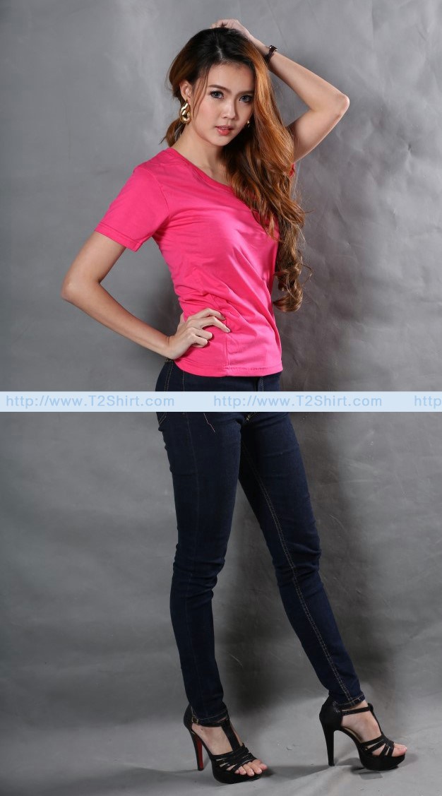 เสื้อยืด คอวี แขนสั้น สีชมพู Pinky Size L