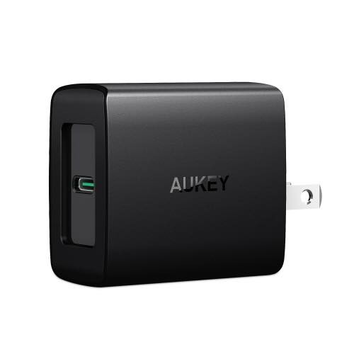 Adapter Aukey 29W PD2.0 USB-C or USB-A (2ports) USB-TypeC with AiPower Port Wall Charger with Power Delivery 2.0 (PA-Y7)