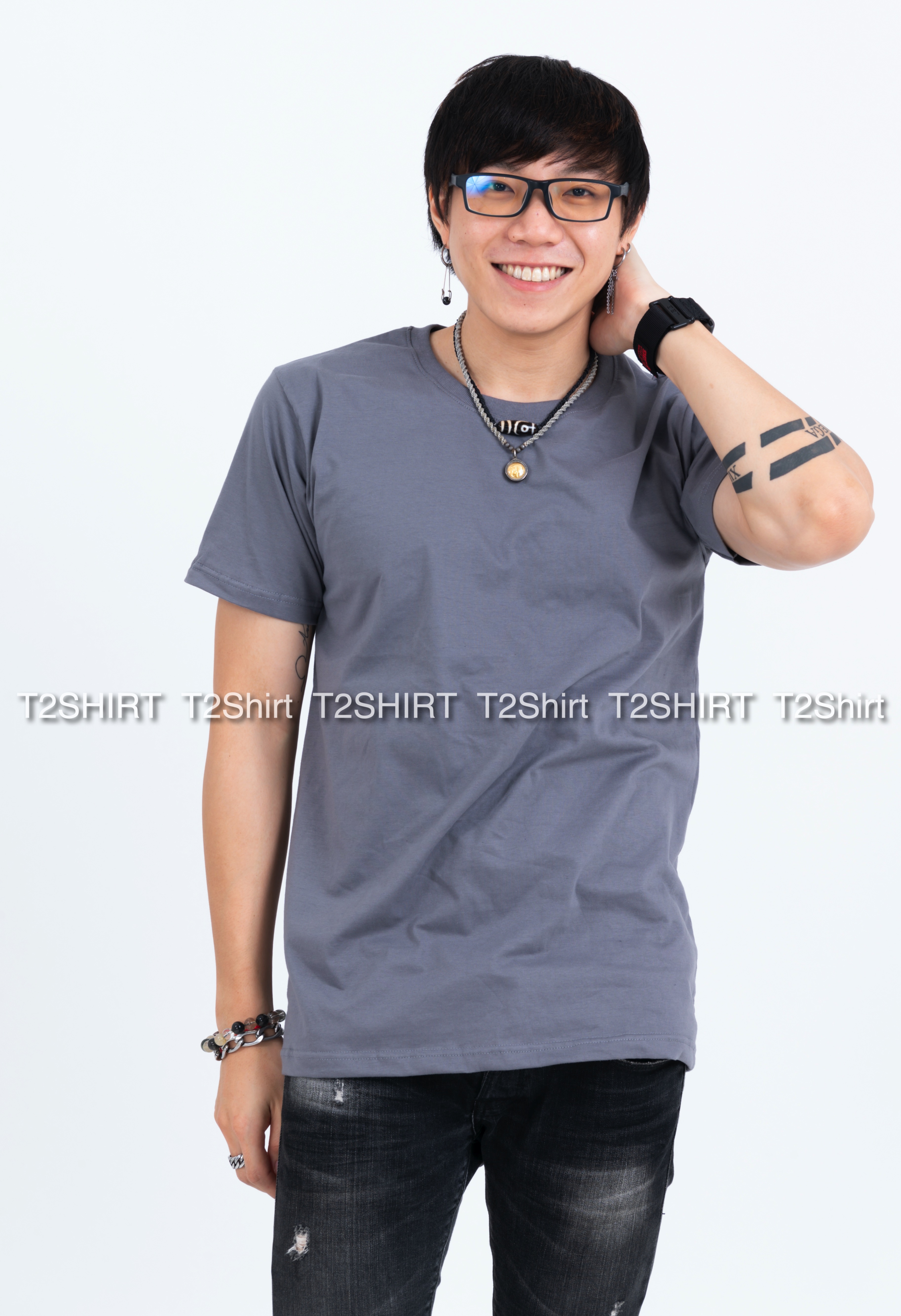 เสื้อยืด คอกลม แขนสั้น สีเทาอ่อน Size XL