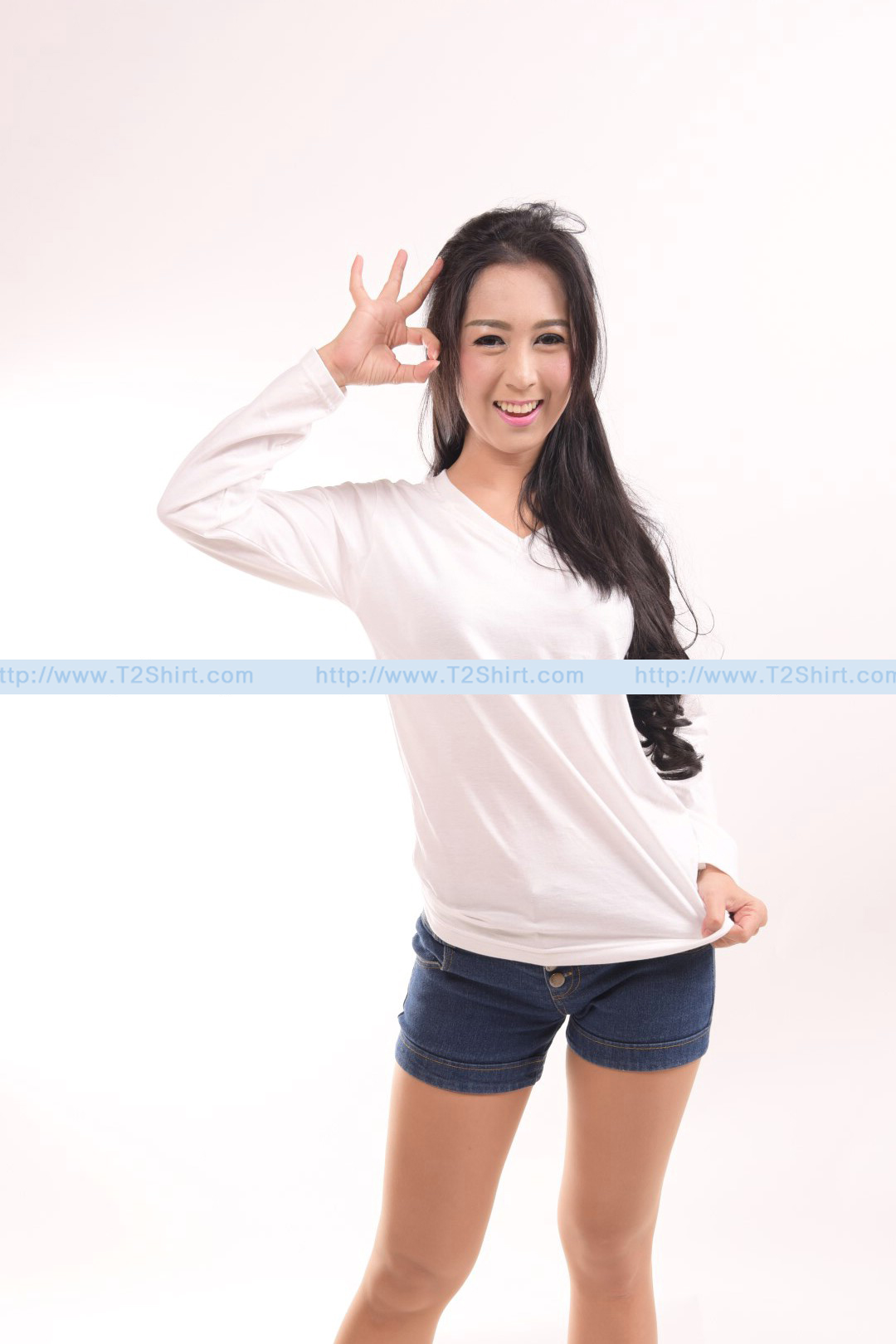 เสื้อยืด คอวี แขนยาว สีขาว Size 3XL