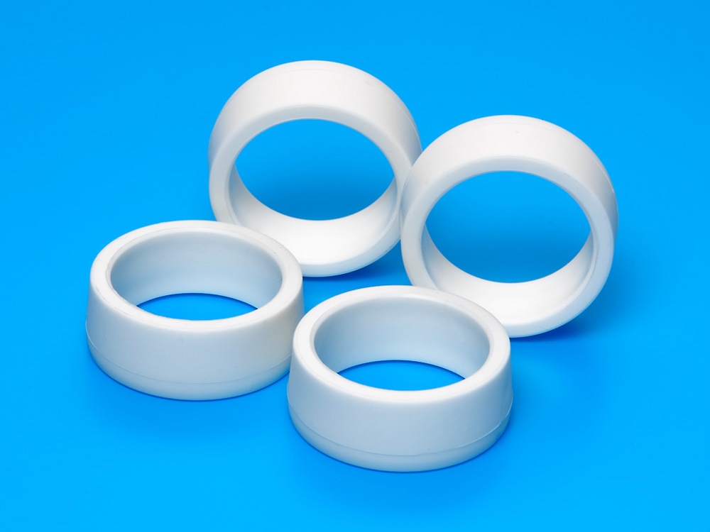 15509 Tamiya Mini 4WD Low-Profile Offset Tread Tires (Hard/White)
