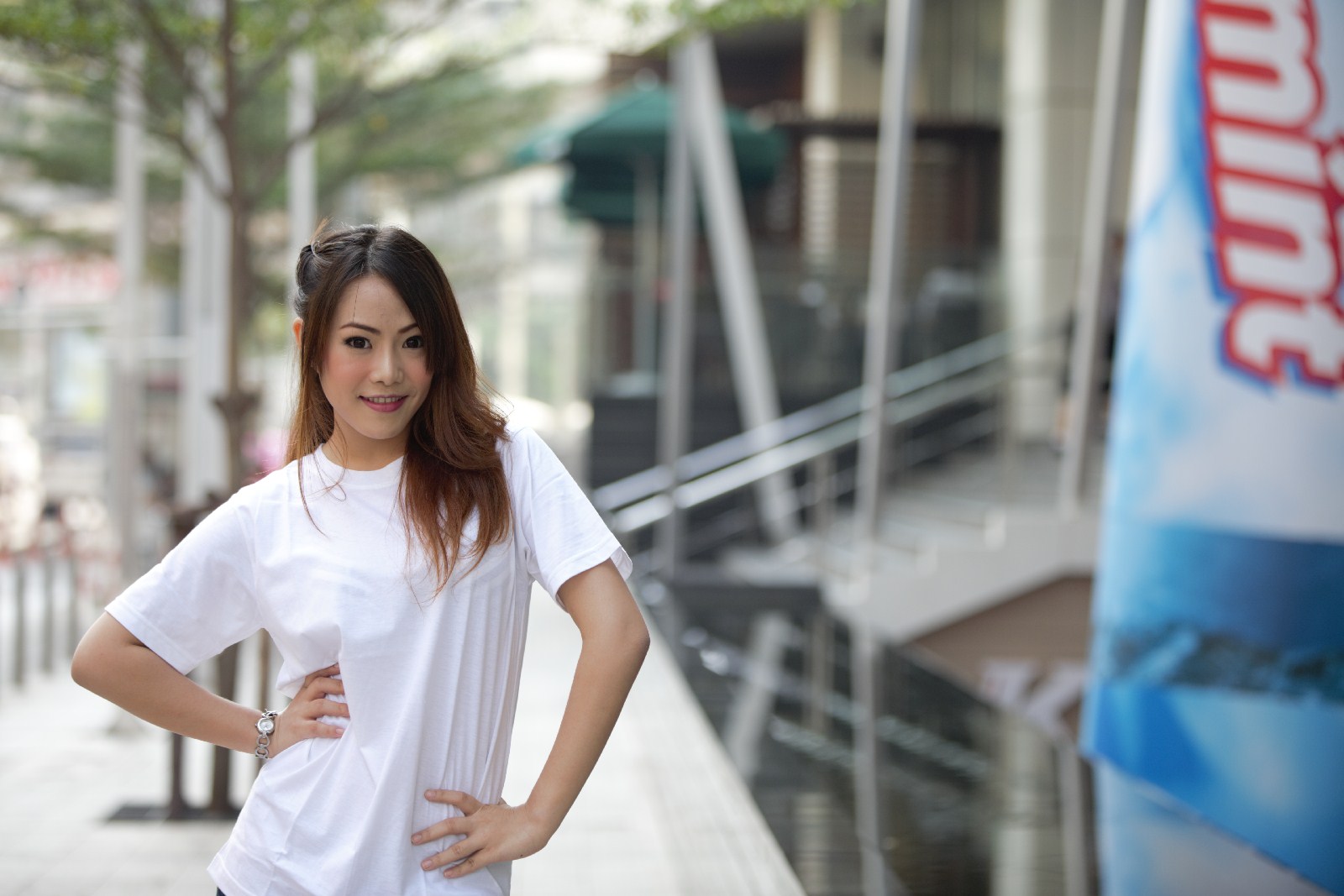 เสื้อยืด คอกลม แขนสั้น สีขาว Size 3XL