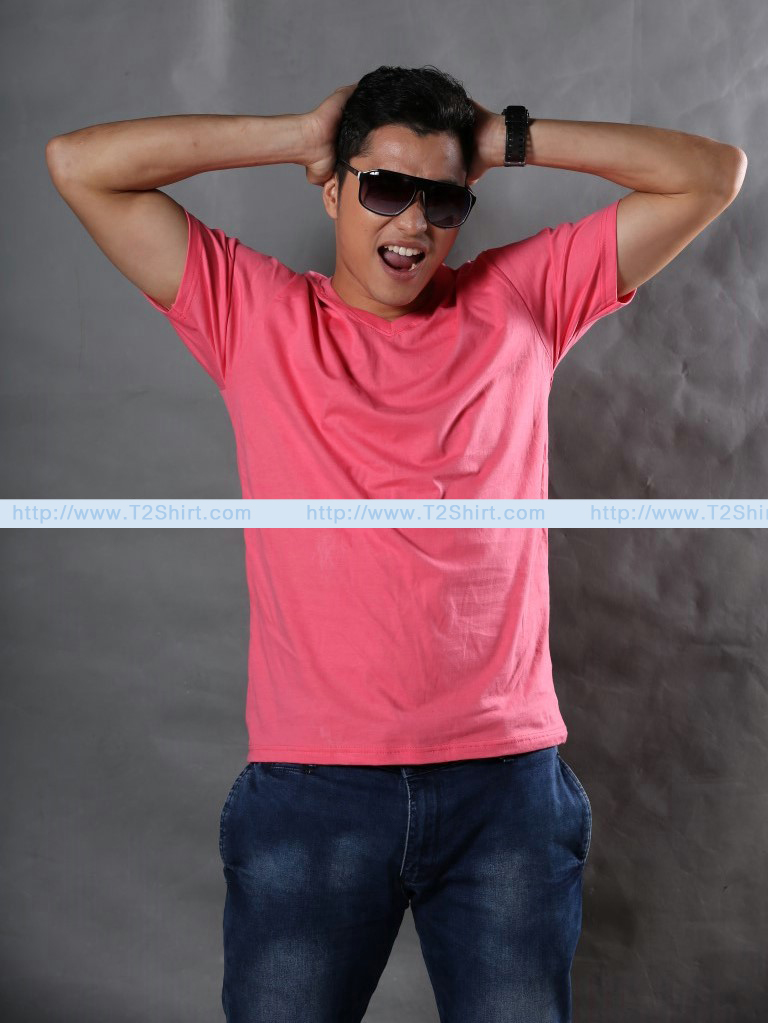 เสื้อยืด คอวี แขนสั้น สีชมพู Sweety Size L