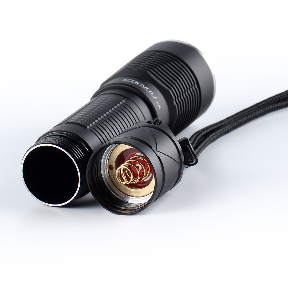 ไฟฉายแรงสูงขนาดเล็ก Convoy S16 หลอด KW CULPM1.TG 8A 24 W