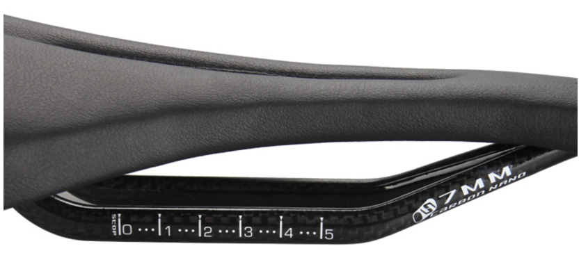 เบาะคาร์บอน GUB 1159