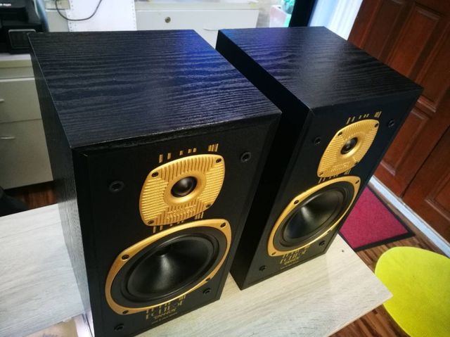 (ขายแล้วครับ) ลำโพง Tannoy Eclipse Gold