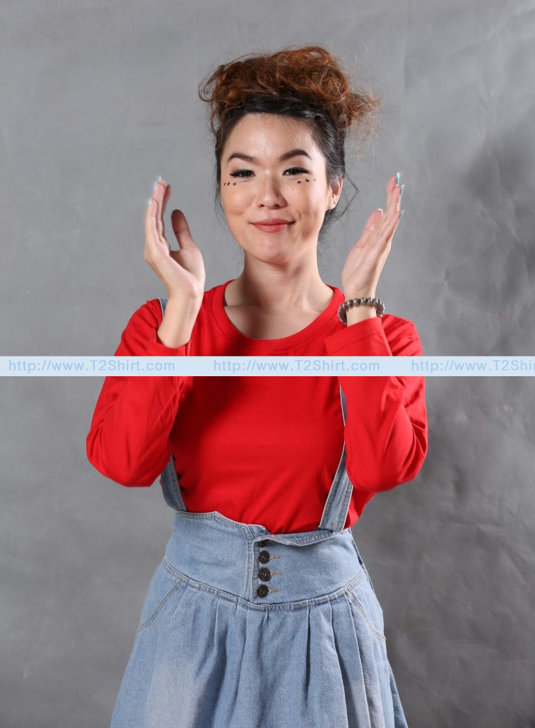 เสื้อยืด คอกลม แขนยาว สีแดง Size L