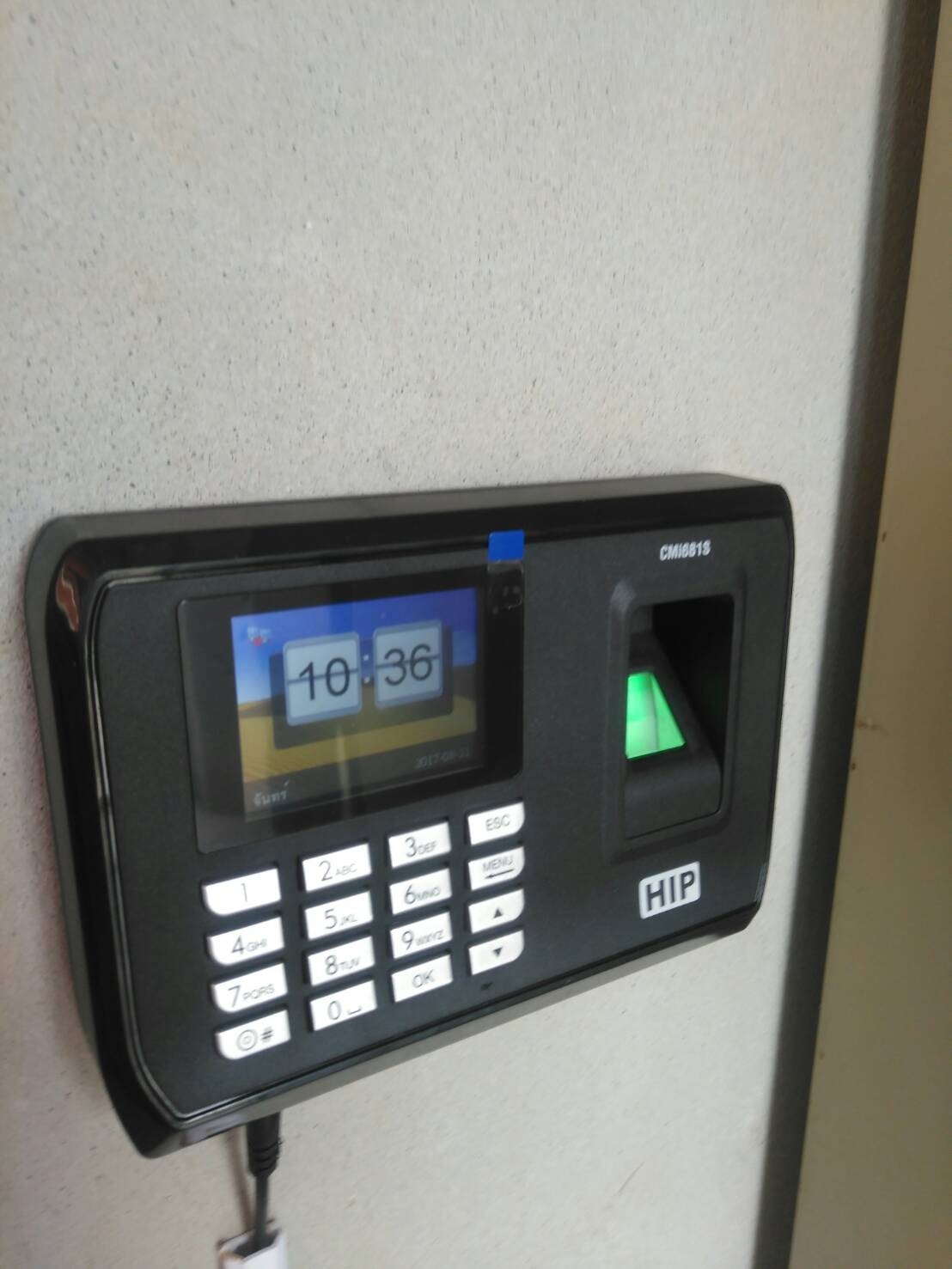 เครื่องสแกนลายนิ้วมือ cmi681s