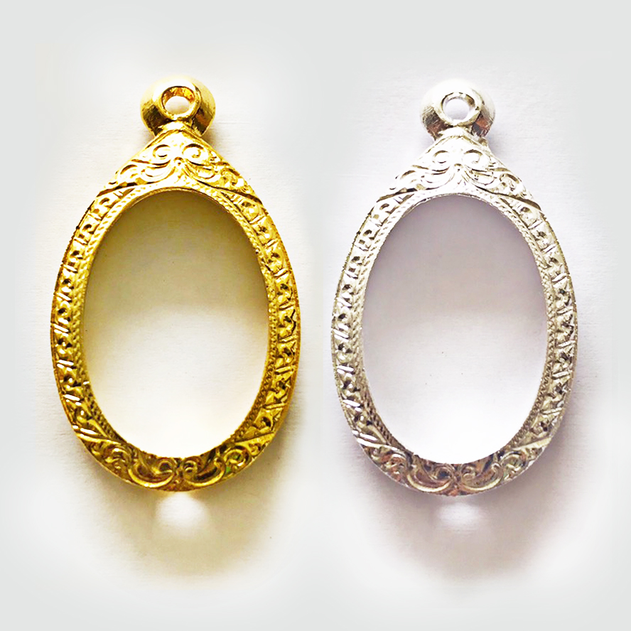 กรอบพระฝังพลอย