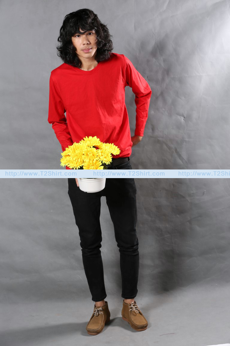 เสื้อยืด คอกลม แขนยาว สีแดง Size S