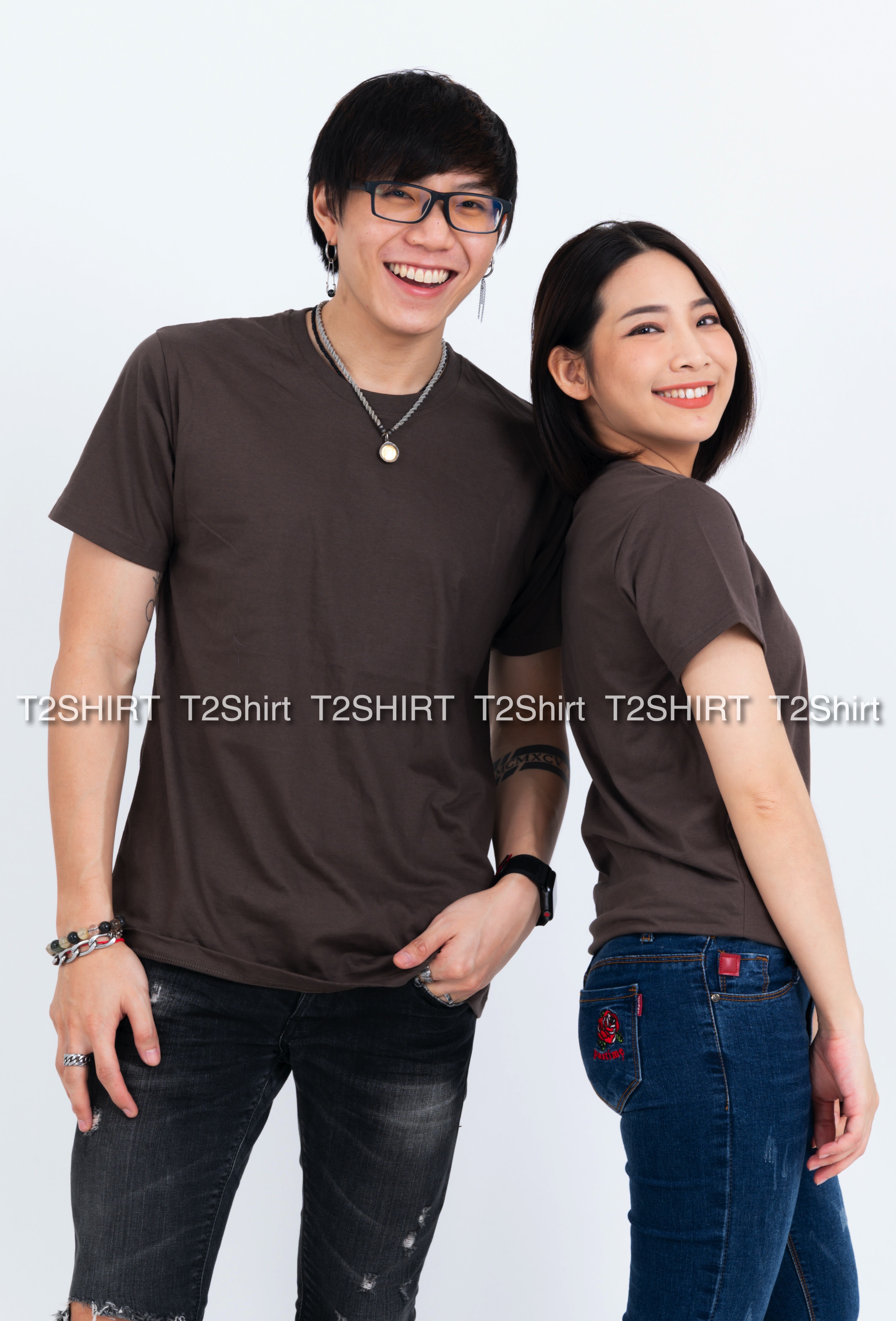 เสื้อยืด คอกลม แขนสั้น สีเทาเข้ม Size L
