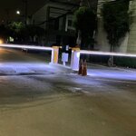 การใช้ไฟ LED บนแขนกั้นรถยนต์