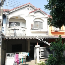 เปิดให้จองแล้ว!!!! ทาวน์เฮ้าส์2ชั้น ขนาดพื้นที่ 22 ตารางวา 📍 ที่ตั้ง : หมู่บ้านคันทรีพาร์ค เลขที่ 26/196 ตำบลคลองข่อย อำเภอปากเกร็ด จังหวัดนนทบุรี 🚩 รหัสทรัพย์ N7