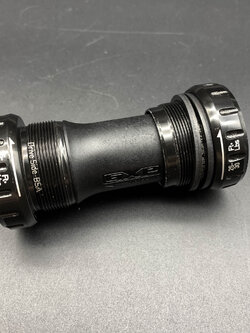 กะโหลกเกลียว (BSA) Sram GXP