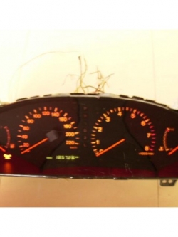 CD วงจรเรือนไมล์ TOYOTA ไมล์เข็มหน้ามืด 220 3ปลั๊ก