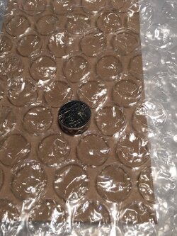 พลาสติกกันกระแทกเม็ดใหญ่ ขนาด0.65x5ม.